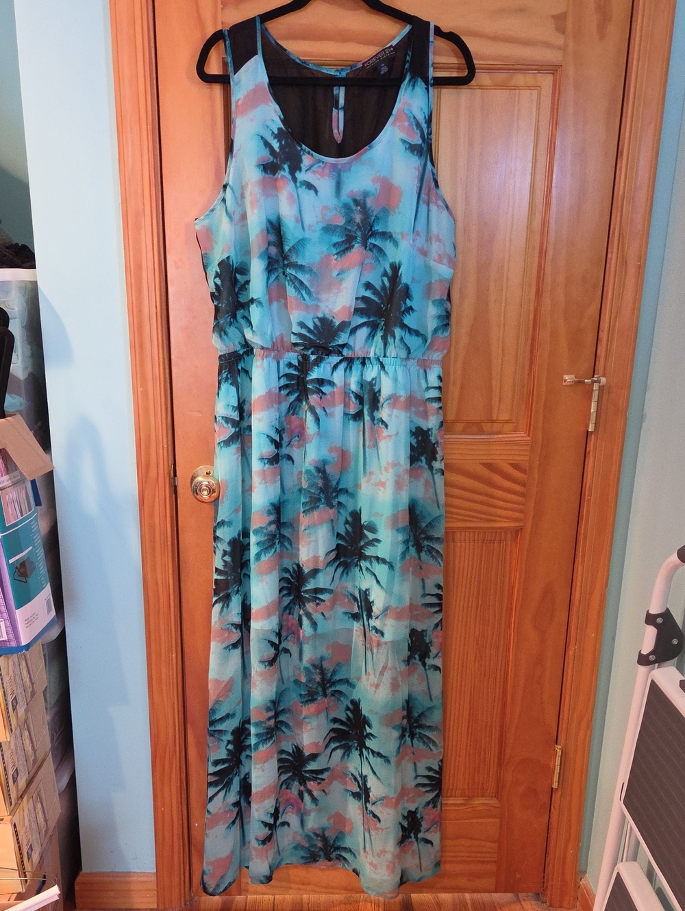 Forever 21 Teal Palm-Print Maxi Dress